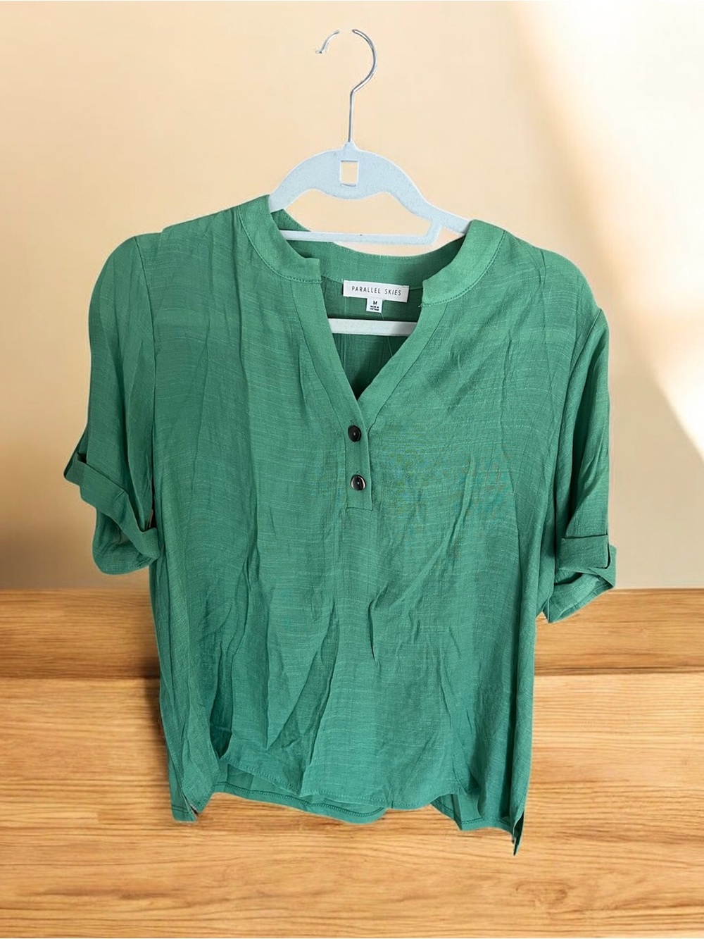 parallel Skies M Green Roll-Sleeve Henley Top